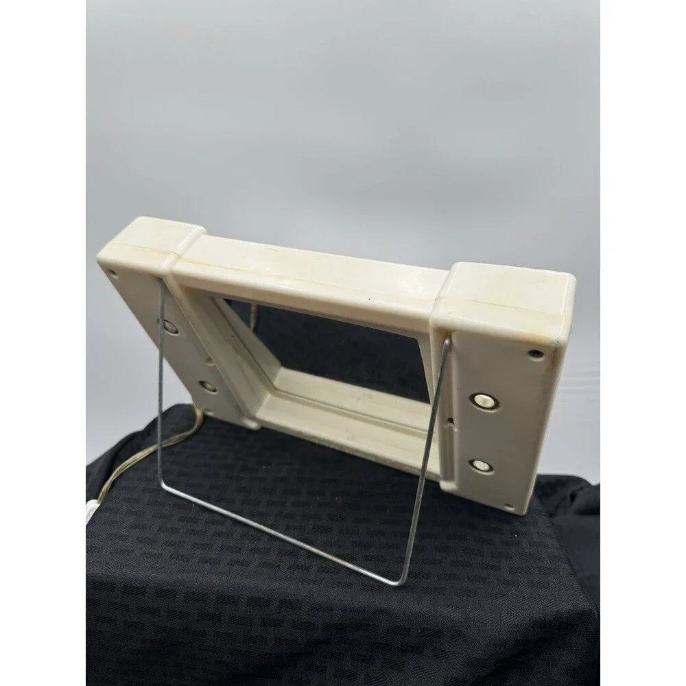 VTG Underwriters Laboratories Cosmetic Lighted Makeup Mirror Travel Case Vanity